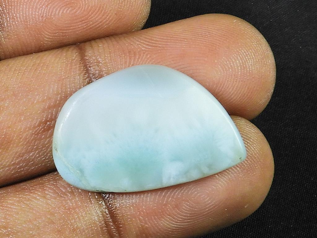 15Cts. NATURAL BLUE LARIMAR PECTOLITE HEALING CRYSTAL GEMSTONE 18X26X03 MM SK-1064