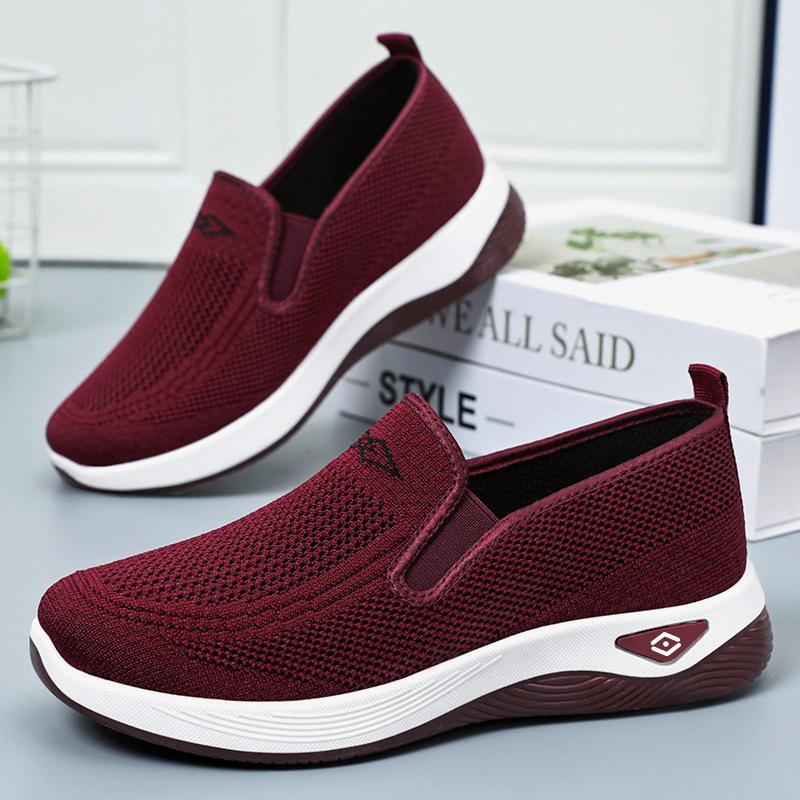 Shoes Women's Shoes Versatile New Casual Shoes Soft Sole Not Tired Feet Pedal Old Beijing Cloth Shoes Mother Shoes