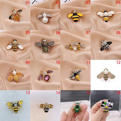 Cute Women Rhinestone Bee Brooch Insect Pearl Corsage Brooches Enamel Brooch Pin Party Accessories