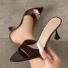 Letní 8CM Neobvyklé Tenké Podpatky Pantofle Pro Ženy Pohodlné Lakovaná Kůže Špičaté Nazouváky Boty Párty Šaty Muly Sandály