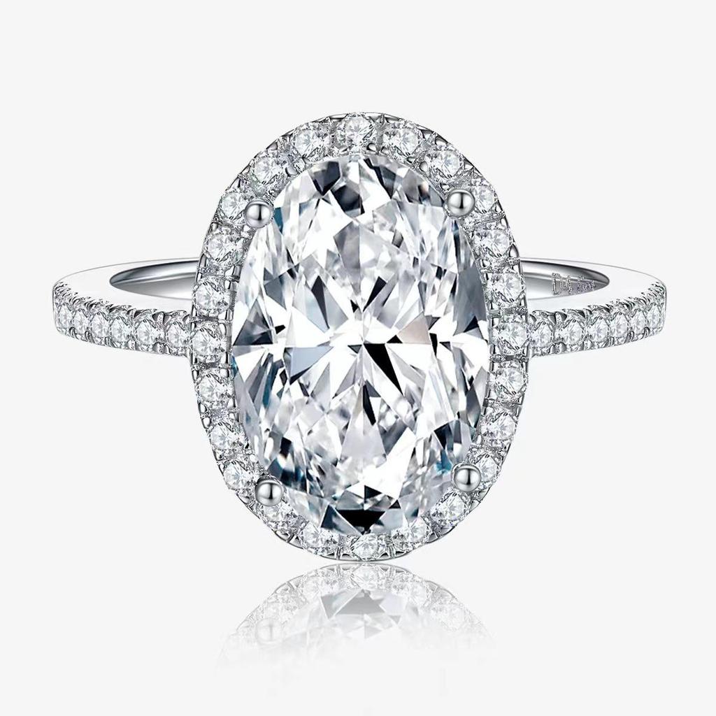 Egg-shaped Zirconia Faux Moissanite Rhinestone Wedding Ring - Women's Four-Claw Design