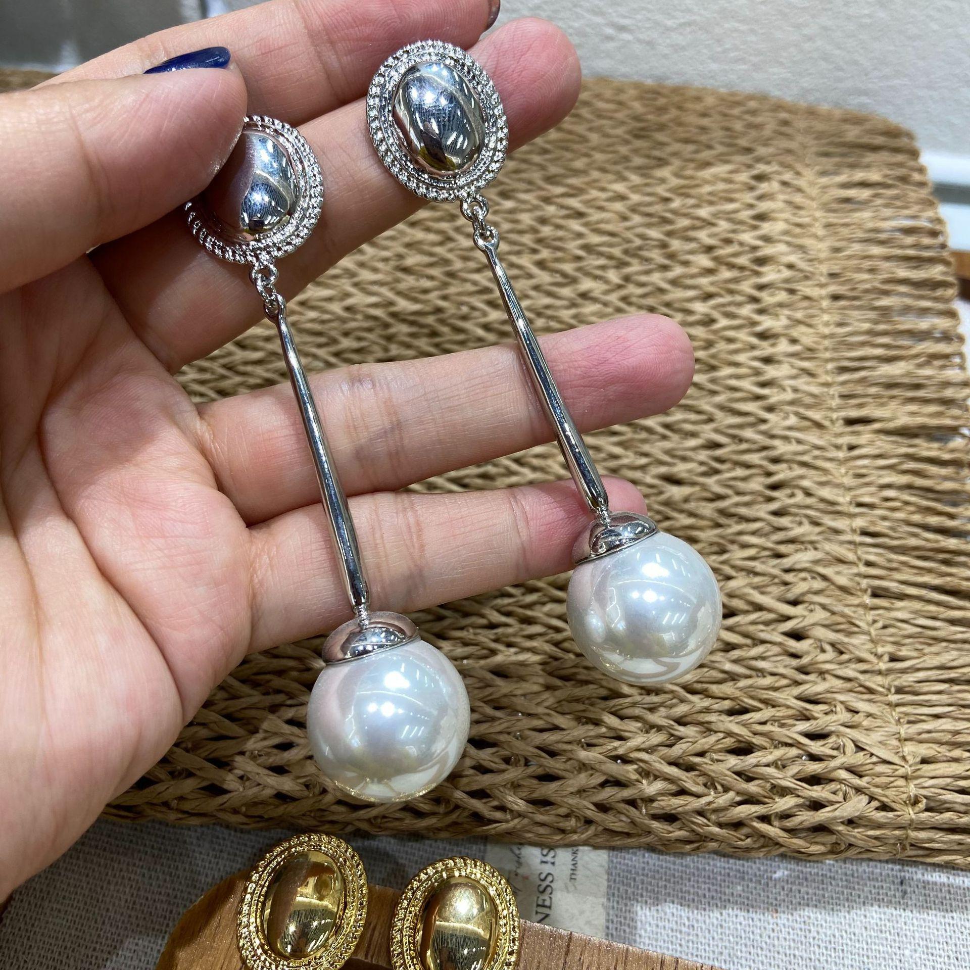 

Spring And Autumn Retro French Stud Earrings Women S High-End Long Fringed Earrings Earrings срібний