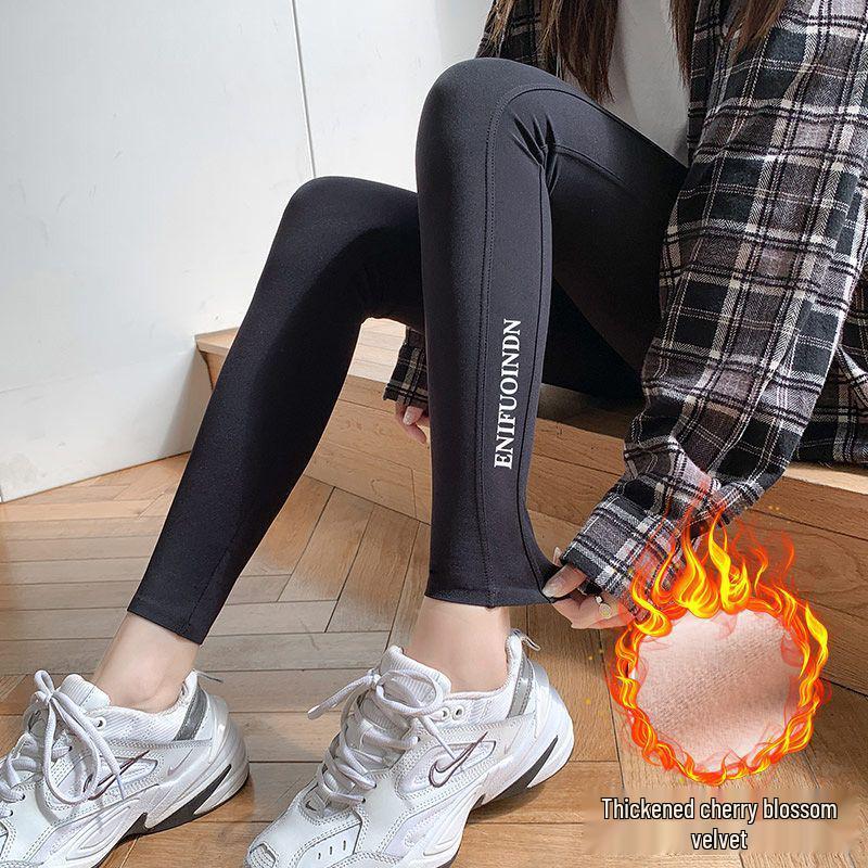 Women's Shark Pants: Fleece-Lined, Thick Base, 2025 Style, Petite Fit, Wear Outside, Ideal for Autumn/Winter.