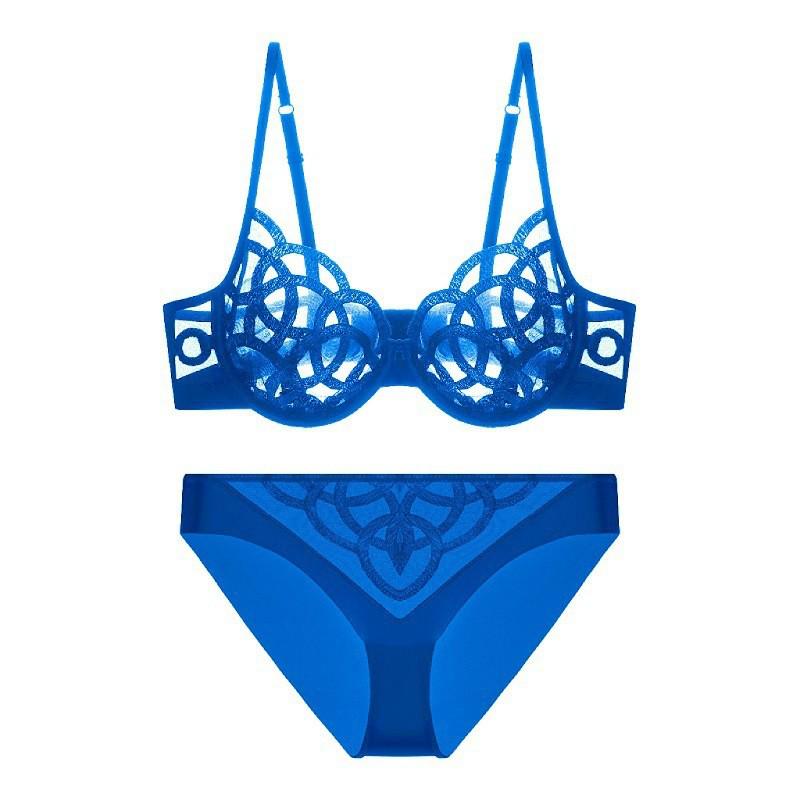 French Lace Lingerie Set: Ultra-Thin, Supportive Bra for Plus and Petite Sizes