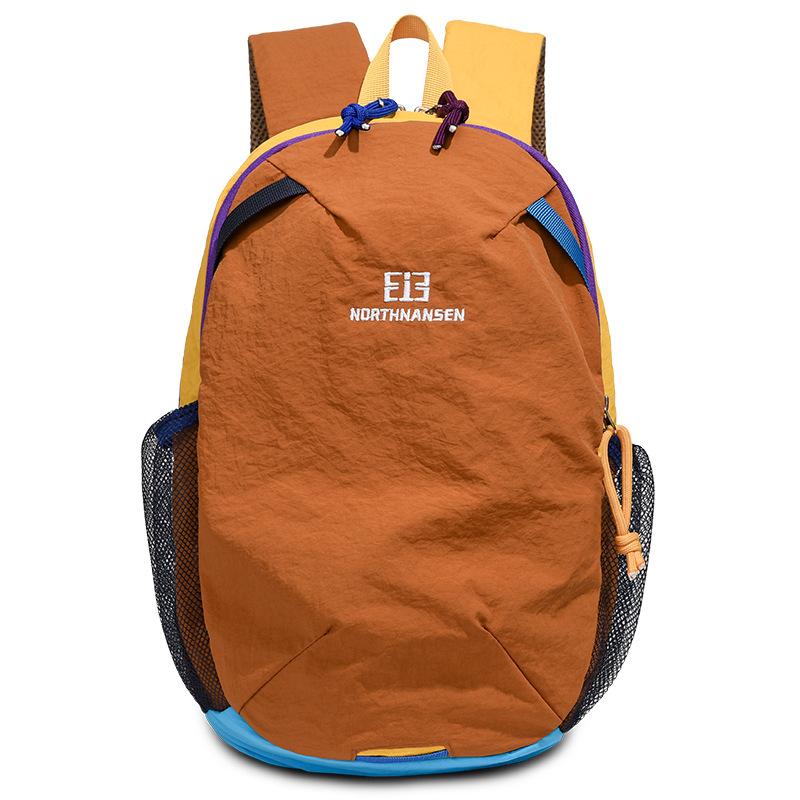 New versatile contrasting color schoolbag girls high value outdoor sports backpack women's lightweight mountaineering bag casual backpack