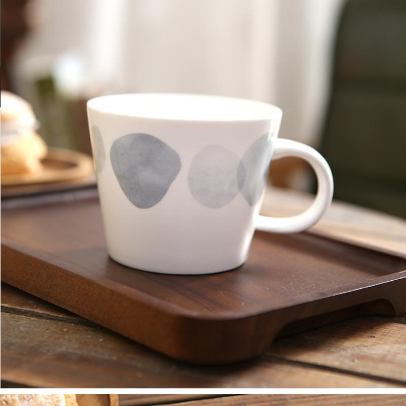 

Chinese Retro Style Simple Large-capacity Water Cup Ceramic Mug Household Mug with Lid and Spoon Microwave Oven Coffee Cups 301-400ml