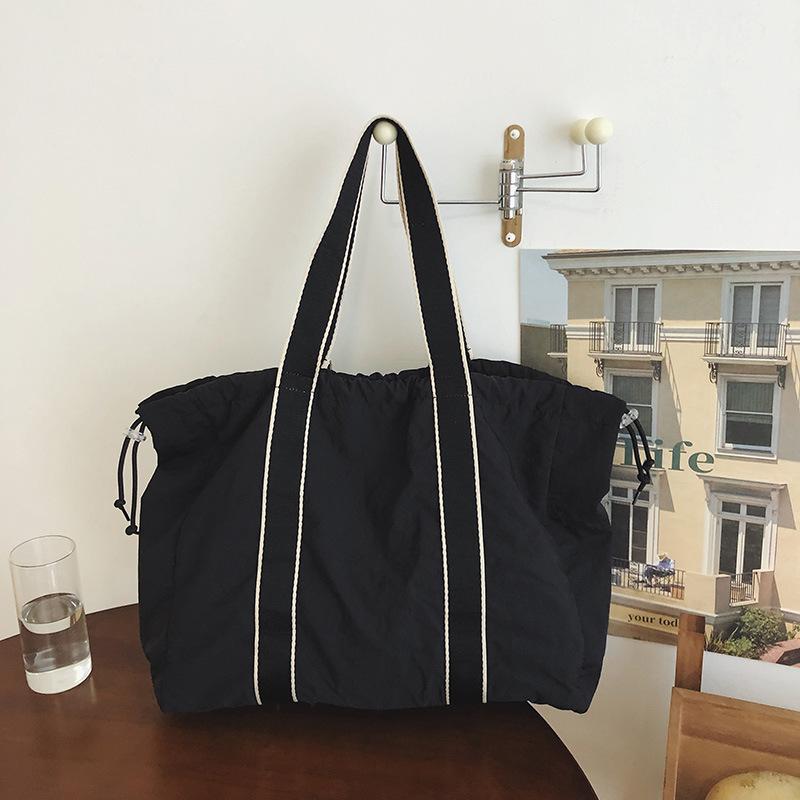 

Trend casual large-capacity tote bag women s new work commuter shoulder bag fashionable backpack чёрный