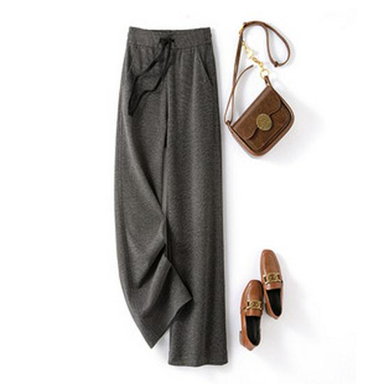 Spring 26 High-End Gray Wool Midi Skirt: High-Waisted, Draped, Elastic Knit Base