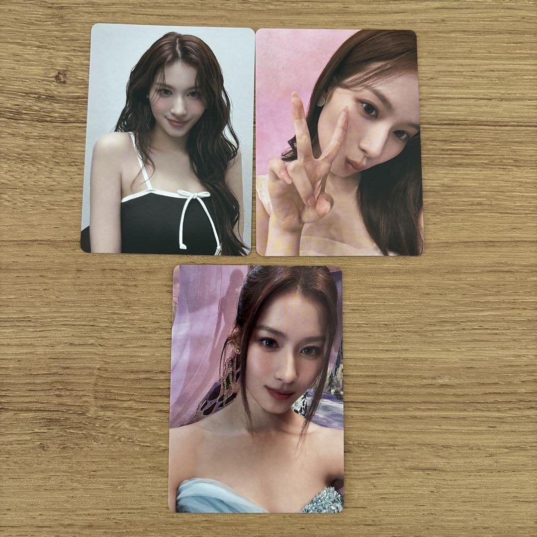 

[USED] TWICE Sana DIVE venue limited, RakiDro trading card