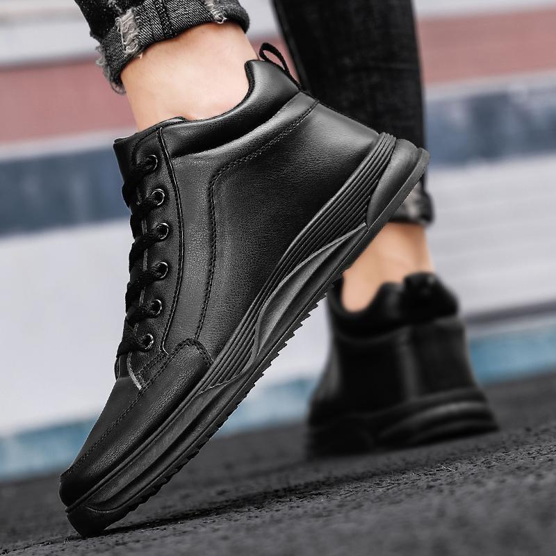 Couples Leather-covered Waterproof Sneakers for Men Women Flat-soled High-top High-top Shoes