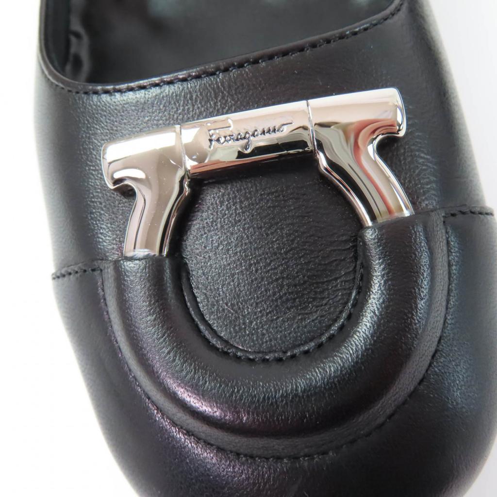 Excellent Salvatore Ferragamo pumps With Gancini Metal black leather Women 8 Used