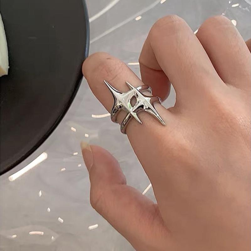 Hollow Awn Star Finger Rings Adjustable Open Rings Bohemian Star Joint Rings Hollow Awn Star Finger Rings for Women Girl