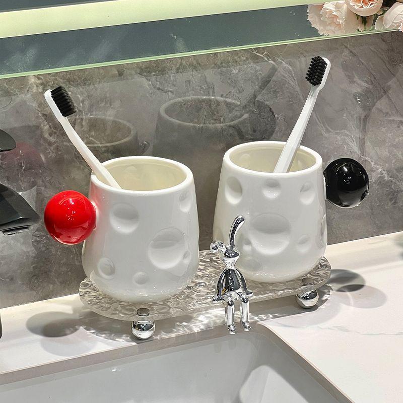 Luxury Ceramic Toothbrush Holder - Elegant High-End Design for Couples
