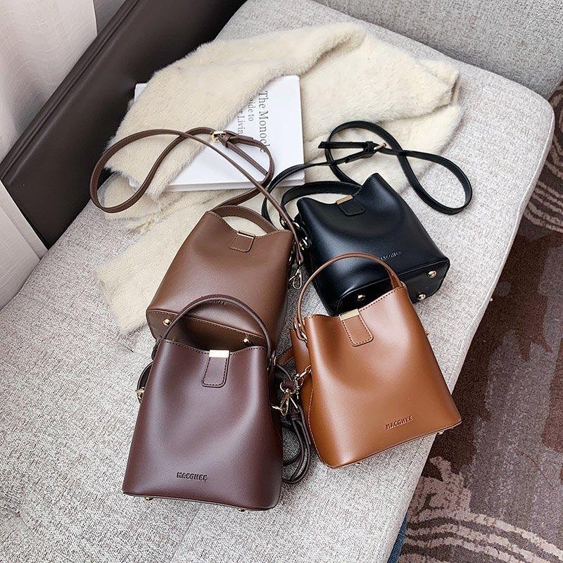 Popular Small Bag Women's New Trendy Fashion Autumn Portable Bucket Bag Feeling Simple Shoulder Messenger Bag