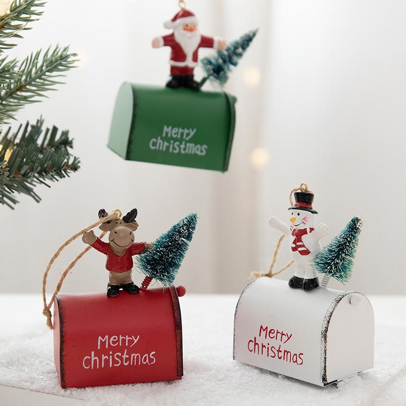 Christmas Wrought Iron Decoration Cottage Mailbox Hanging Decoration Window Display Pendant Home Decoration