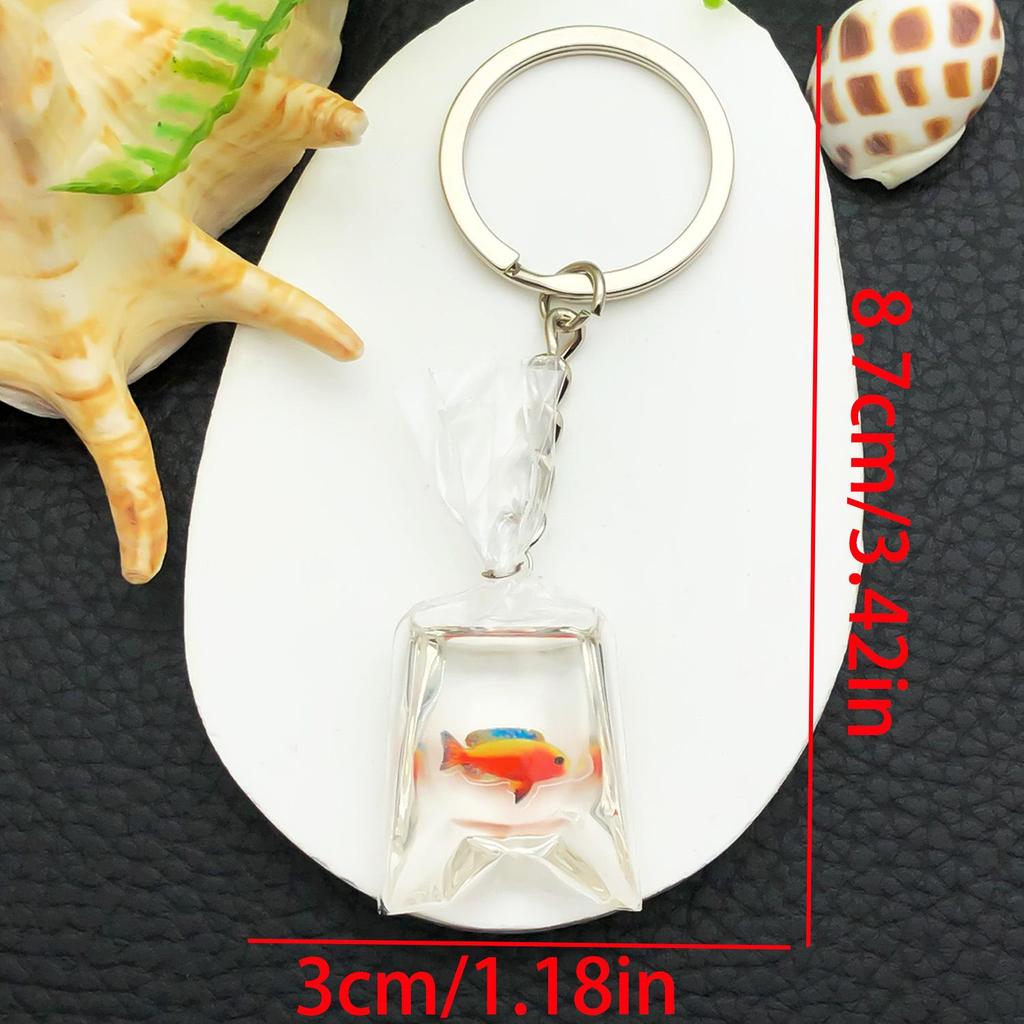 Resin Ocean Blue Yellow Black Small Fish Keychain – Creative Backpack and Car Key Ornament