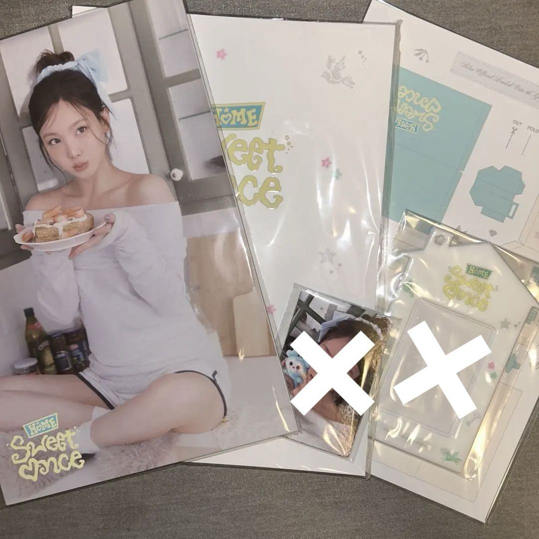 

[USED] TWICE ONCE 5th FC Bonus Photobook Mini Poster etc.