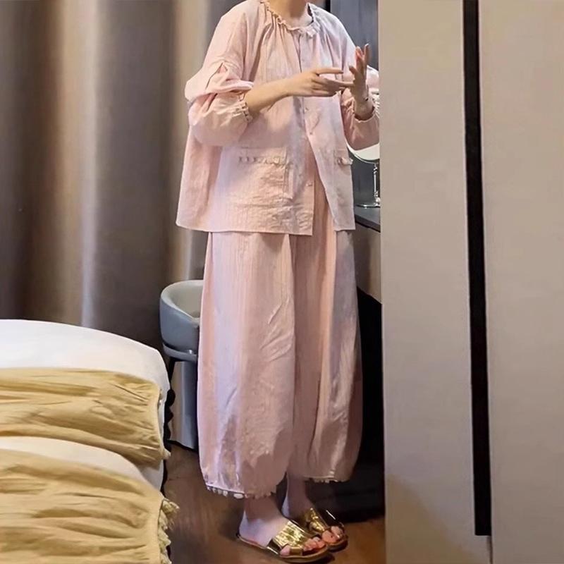 

Autumn and winter pajamas women s new products striped V-neck cardigan long-sleeved trousers women s loungewear spot M recommends 40-50kg wear