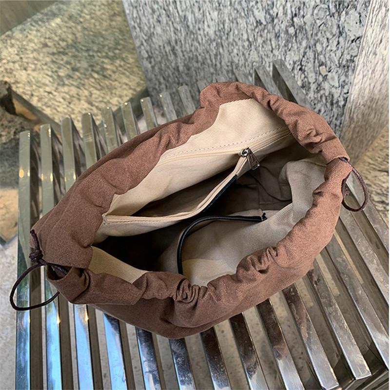 Spring and Summer Combined Bucket Bag, Large-capacity Vegetable Basket, Women's Bag, High-end Hand-held Large Bag