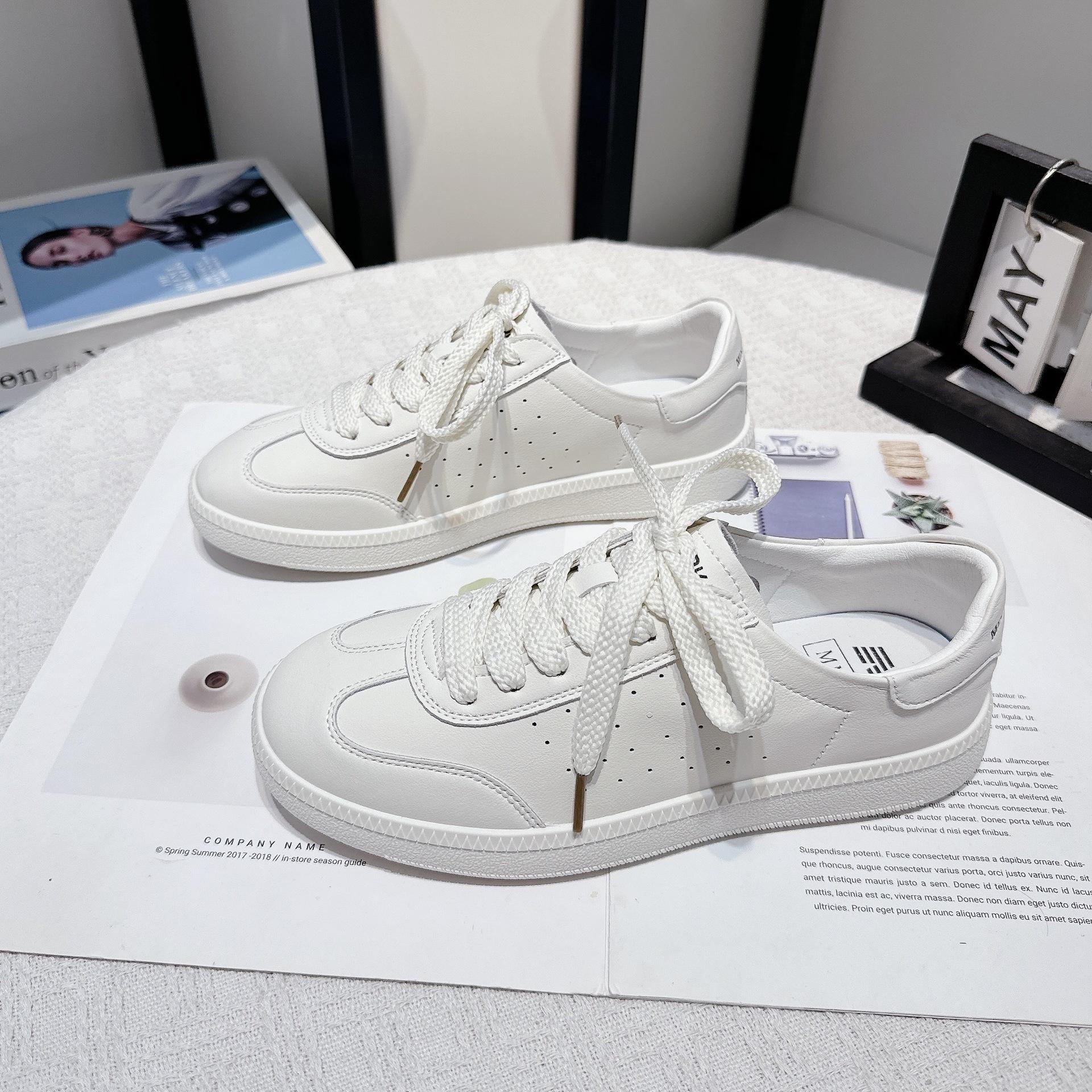 

Модные белые туфли женские 2024 года, летние новые простые и универсальные туфли на плоской подошве со шнуровкой, дышащие и легкие повседневные спортивные туфли 35 белый