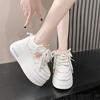 Scarpe sportive e casual con suola spessa, nuove per la primavera 22, con leggero rialzo, stile scarpe da skate