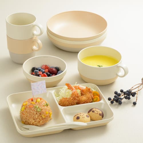 Miyamoto Sangyo caliner. Stackable Divided Plate, White/Beige, Size: Approx. W21.5 D15.5 H2.7, 141290