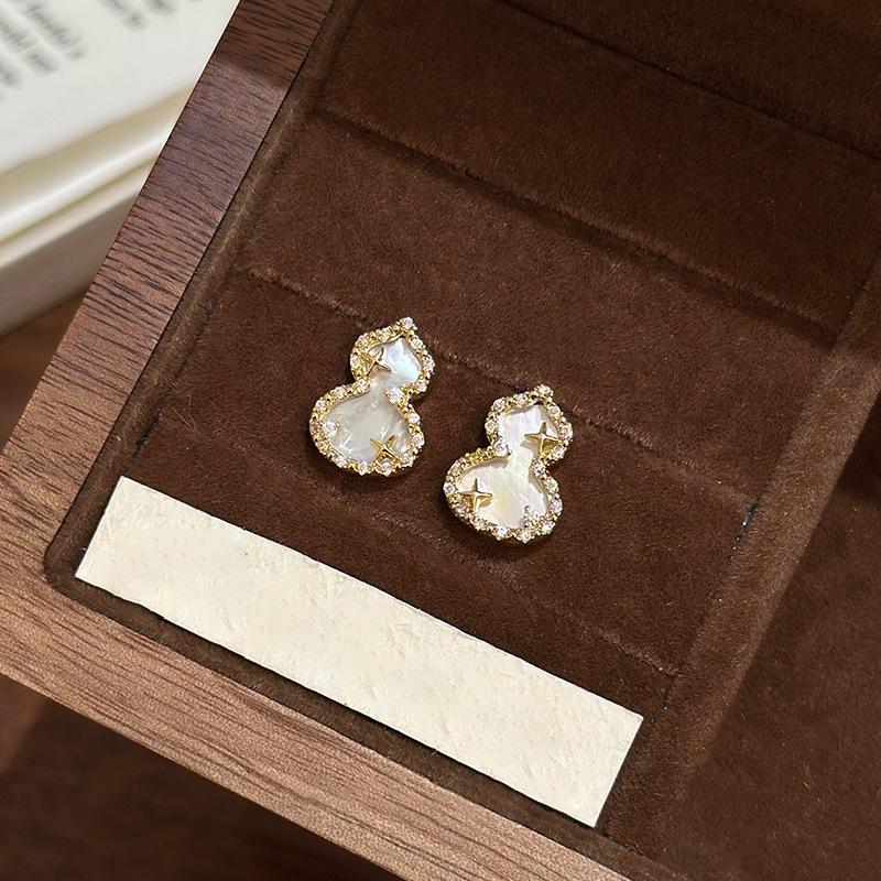 Zircon Fritillary gourd stud earrings light luxury high-end temperament earrings niche fashion versatile exquisite earrings