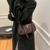 Fashion Retro Oil Wax Leather Small Bag, Female Foreign Style Underarm Small Square Bag, High-End Messenger Bag