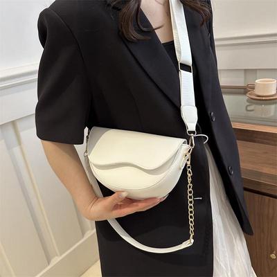 Women's Half-Moon Saddle Bag with Chain Strap - 2025 Spring/Autumn Collection, Crossbody or Single Shoulder Style with Wide Strap