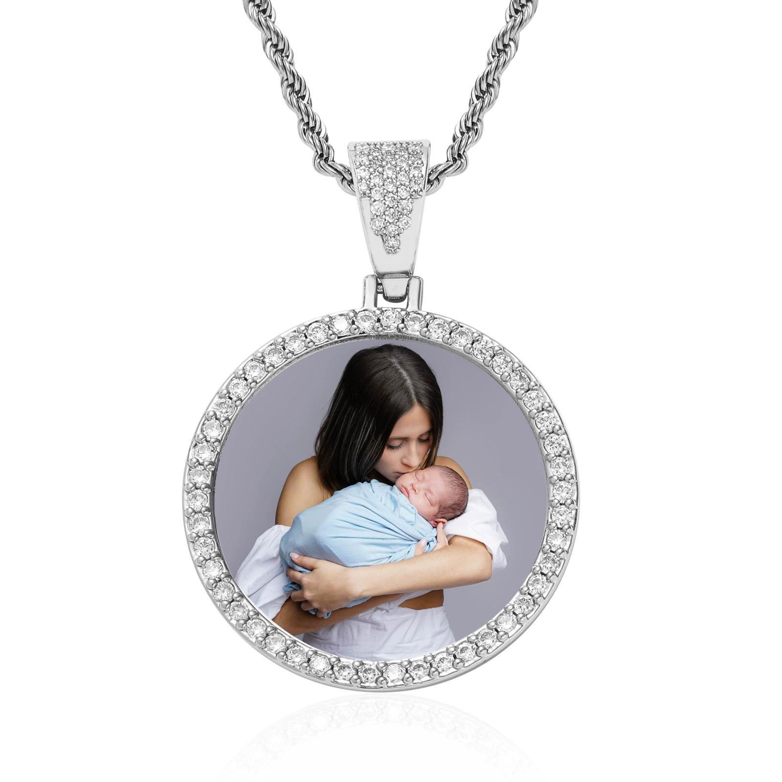 Trendy European Hip Hop Memory Photo Frame Pendant Necklace - Multiple Sizes for Men & Women