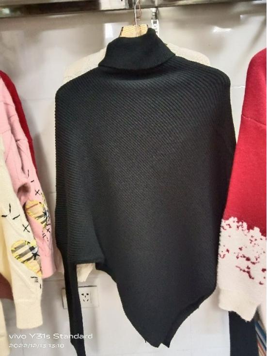 Women's Red High Collar Slim Knit Sweater - Autumn/Winter 2025 Korean Trend