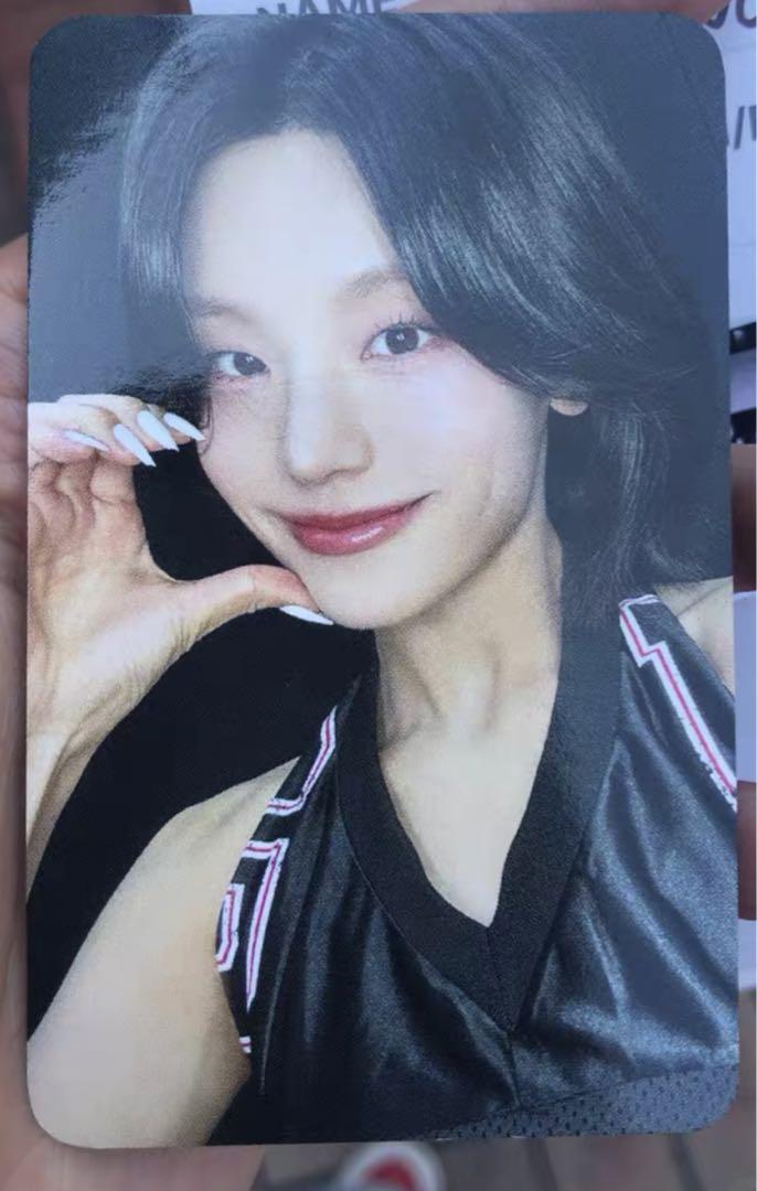 

[USED] ITZY Yeji GWBG Sanok Pre-recorded Bonus Trading Card