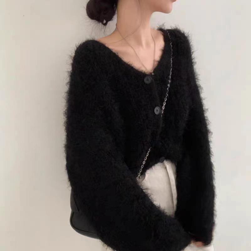 Loose and versatile autumn and winter cardigan lazy wind collar single-breasted knitted sweater neck top