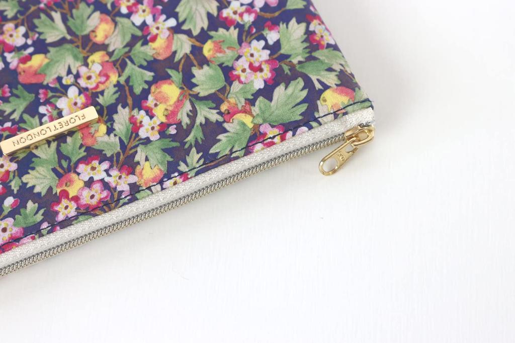 Flat Pouch 990879 Spring Orchard Navy [DDintex]