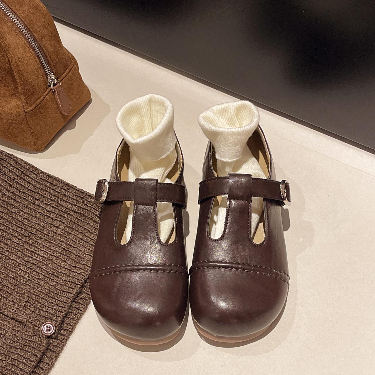 

Легкие универсальные туфли-лодочки на плоской подошве в стиле ретро для женщин, весна-лето 2025, юбка, мягкая подошва, маленькие кожаные туфли Мэри Джейн 40 темно-коричневого