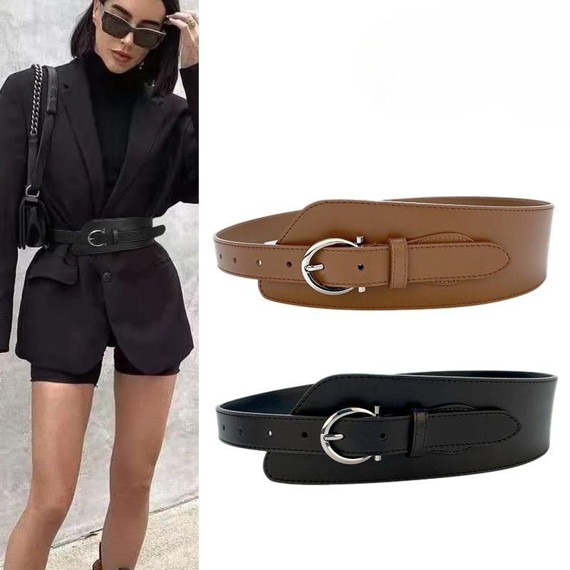 The Lady's Waistband Is Decorated with A Fashionable Cinch and Waist, Featuring A Needle Buckle and Genuine Cowhide Waist Strap In Black