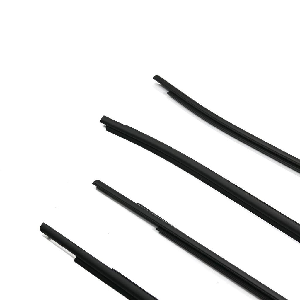 Kompatibilní s čtyřdveřovými modely Toyota Hilux 2016-2020: Vnější vodotěsná těsnicí lišta pro sklo dveří a oken