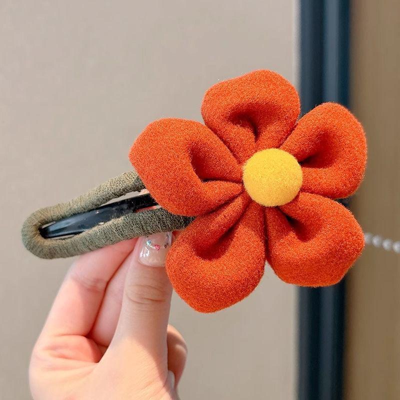 2024 High-End Retro Floral Korean Claw Clip for Women - Duckbill Style for Elegant Updo