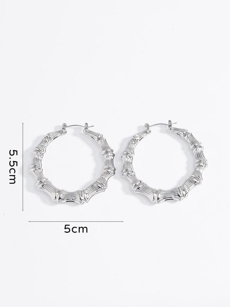 Extra-Large Gold Bamboo Hoops: Bold European & American Style Earrings for Hiphop, Street Dance, and Nightclub Fashion.