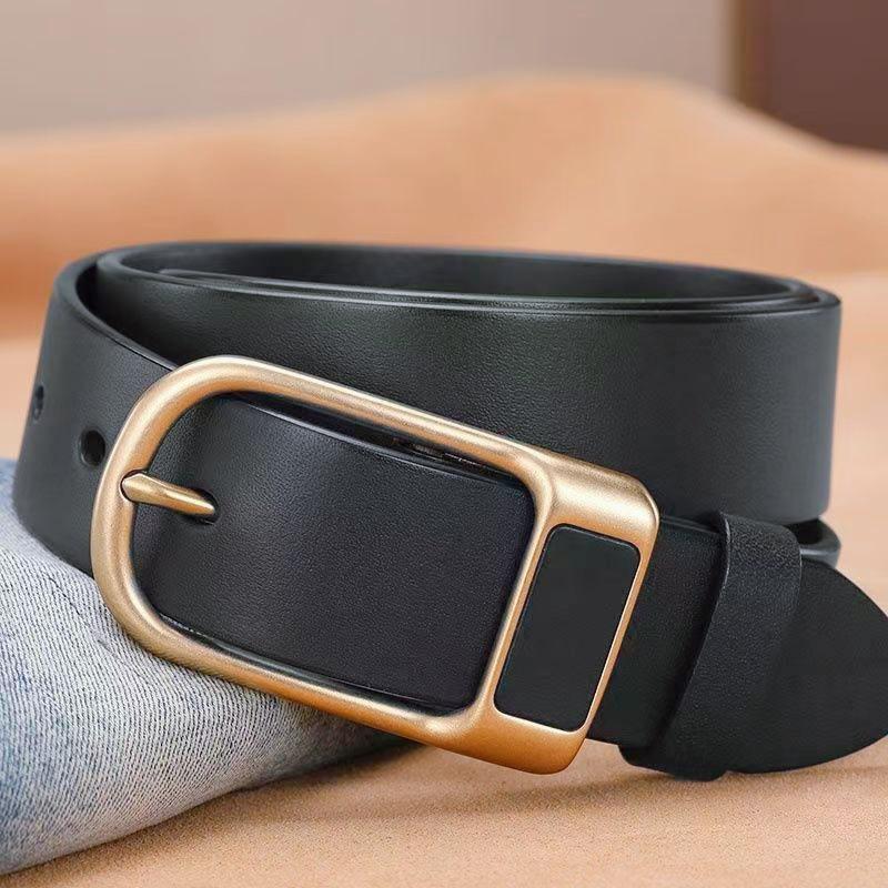

Мужской ремень из кожи с пряжкой из сплава, Модный, Повседневный, Простой, Персонализированный, Деловой Ретро, Классический, Универсальный и Трендовый Length 120cm Width 3.2cm чёрный