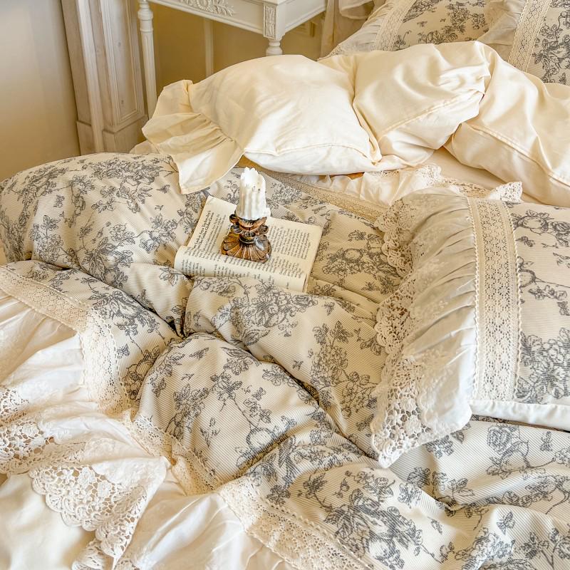 French Retro Princess Style Cotton Bedding Set with Lace Edge
