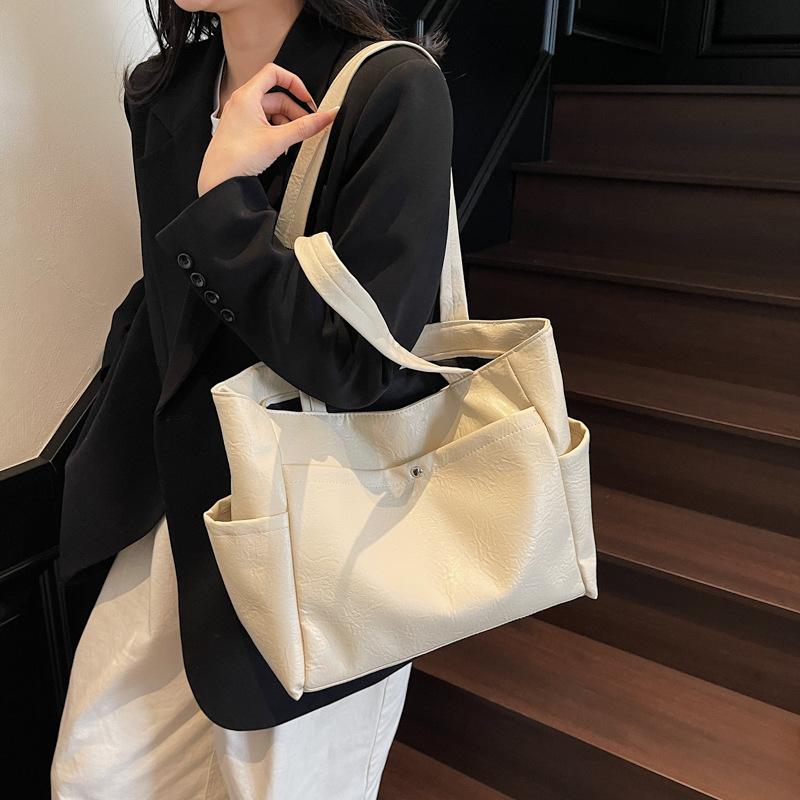Large-capacity Bag Women's New Simple Casual Shoulder Bag Texture College Student Class Commuting Tote Bag