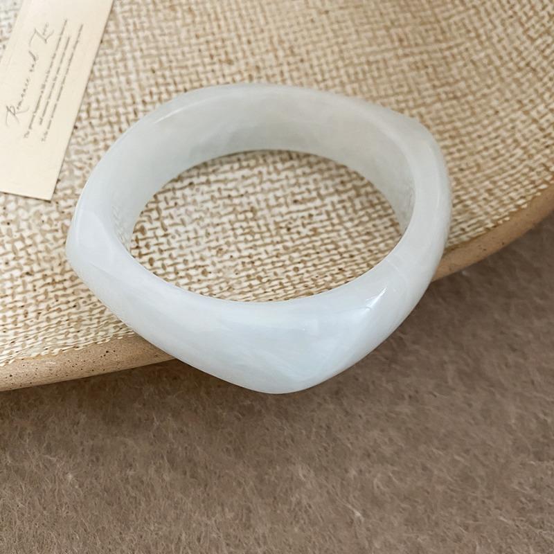 Dopamine smudge geometric bracelet retro temperament versatile fashion bracelet high-end niche jewelry