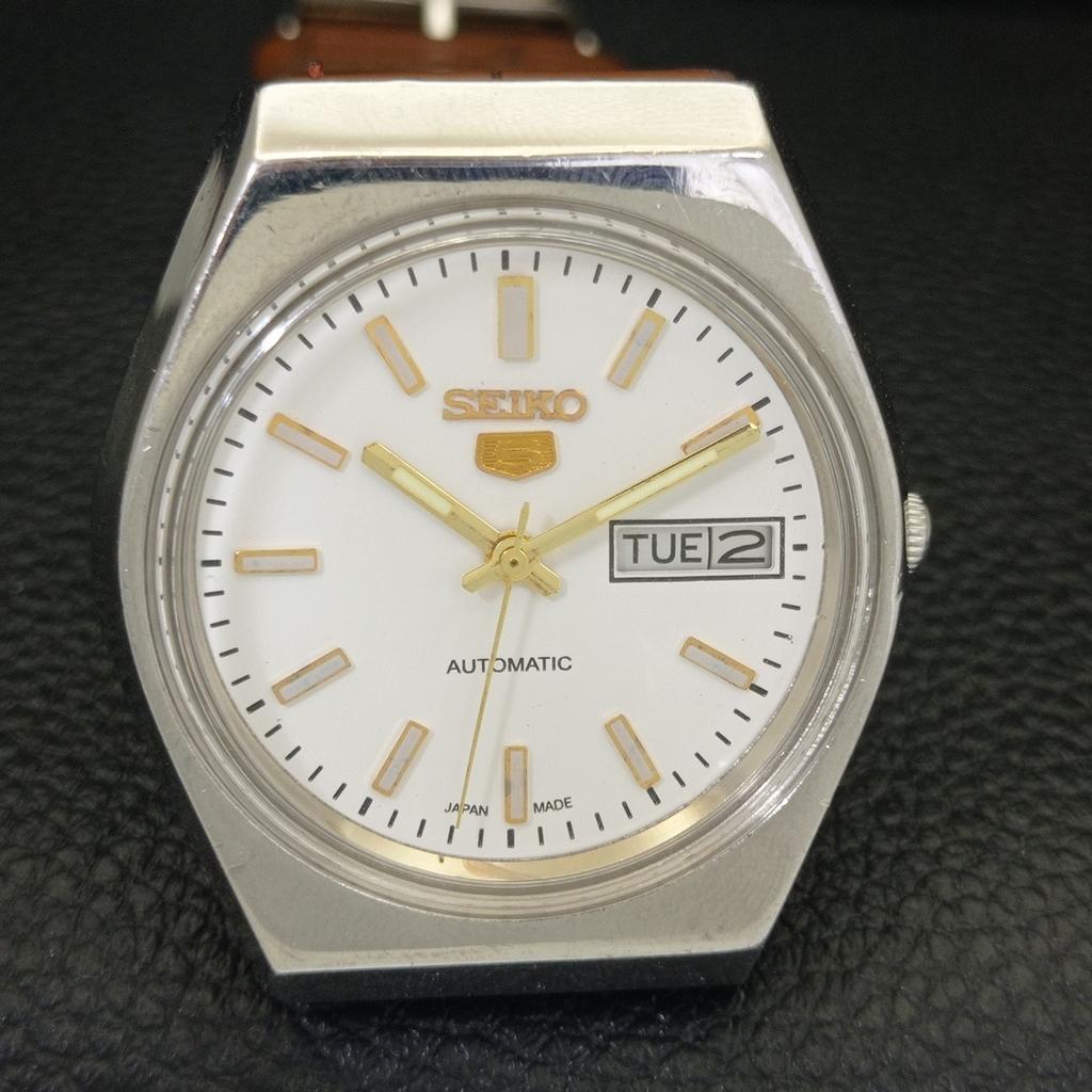 VINTAGE SEIKO 5 AUTOMATIC 6319A JAPAN MENS WHITE COLOR DIAL WATCH A701229-5 R206a-a701229