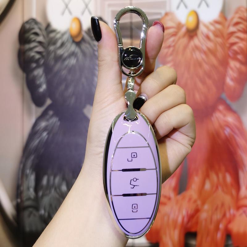 Universal FAW Bestune T77/T99/B70/T55/T33 Car Key Cover with Creative Buckle for Men and Women