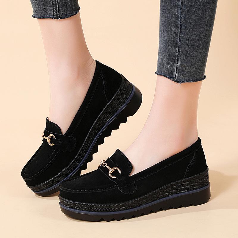 Genuine leather Spring New Women Shoes Light Comfort Platform Shoes Metal Buckle Casual Mother Shoes Wedge Women Loafers