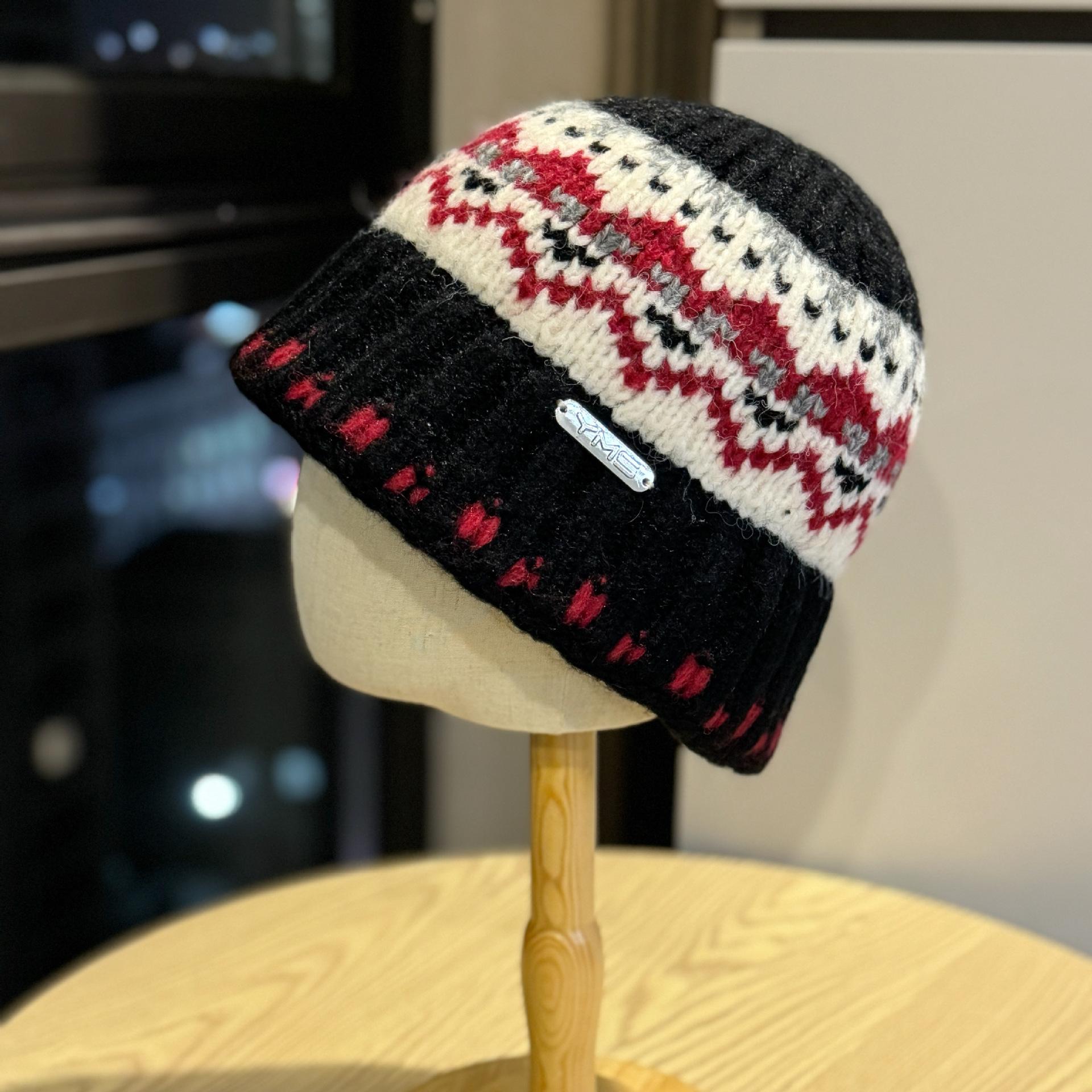 

New winter knitted warm color-blocking Merlot fisherman hat for women, thickened for cold protection, fashionable woolen bucket hat Adult54-60Average Size чёрный