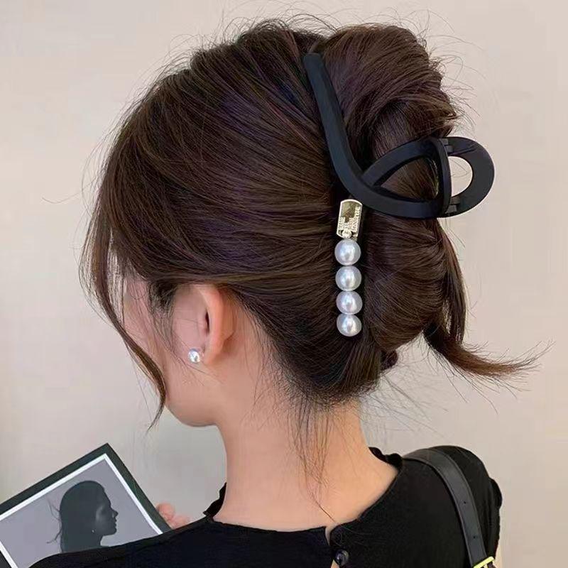 Korean Style Internet Famous Women's Shark Hair Clips – New Collection