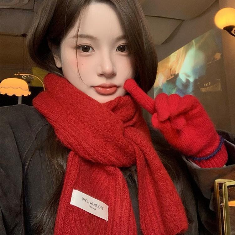 Retro Red Scarf Winter Women's New Korean Style Warm and Thickened Cold Proof Neck Protection Couple Knitted Small Scarf