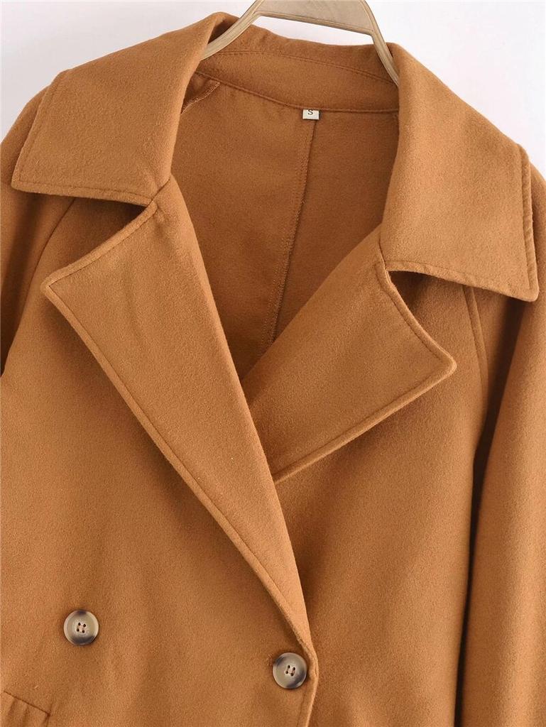 caramel colour coat